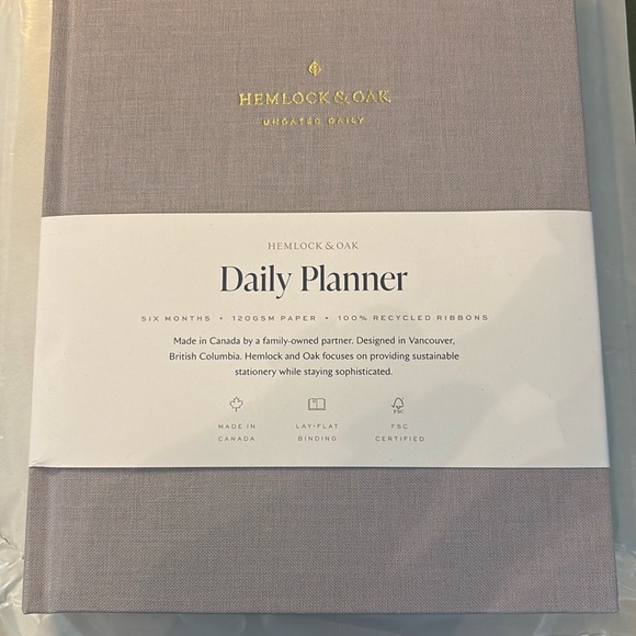 Hemlock & Oak six month undated daily planner. - Picture 1 of 5